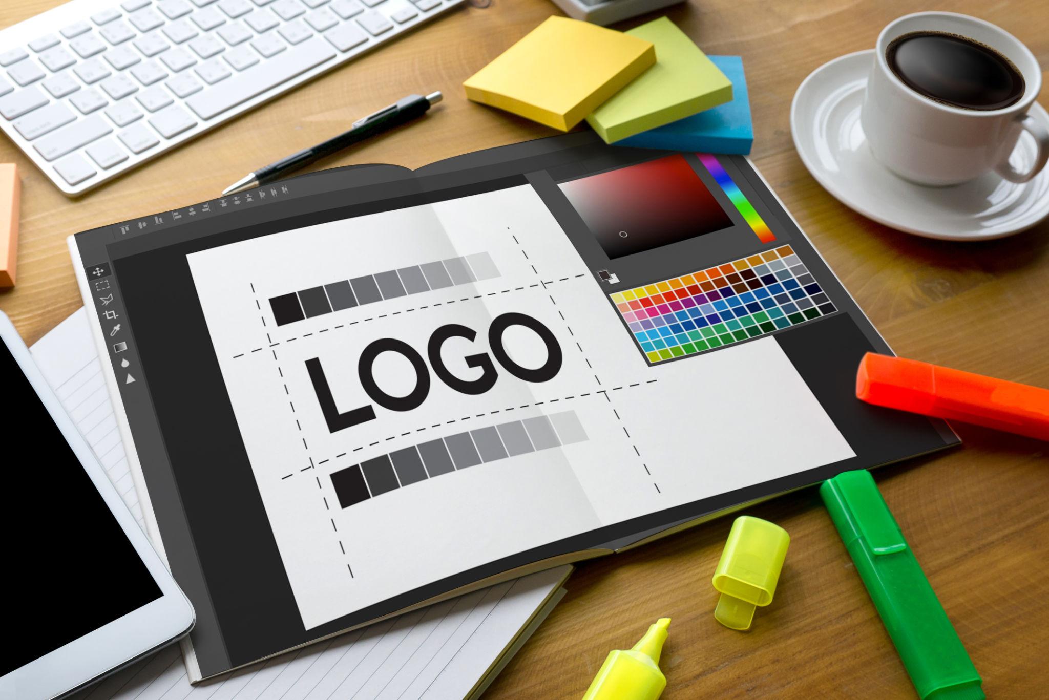 Minimalist logo design examples for Texas businesses with modern branding styles